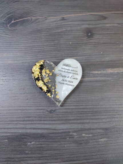 Siyah Kabartmalı Kalp Yarı yarıya Magnet